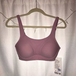 NWT Lulu Run Times sports bra